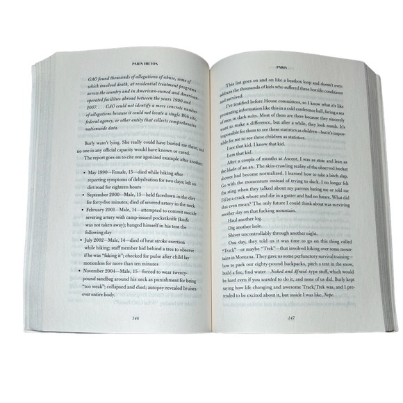 PARIS HILTON | PARIS THE MEMIOR BOOK - Picture 3 of 3